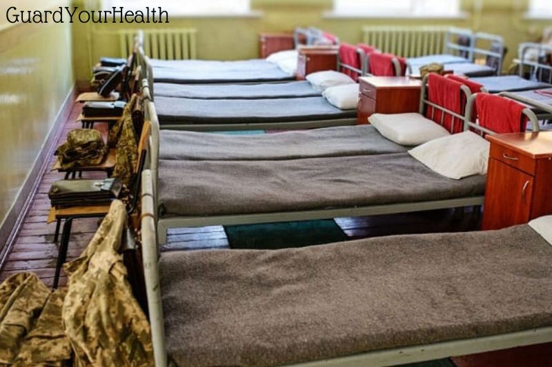 Hospital corners military
